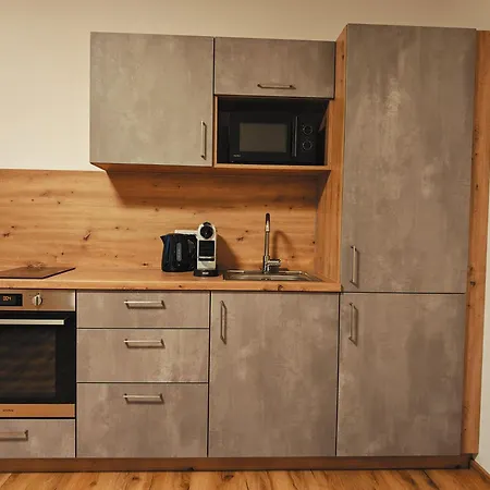 Pani's Gaestezimmer Apartamento Kleinraming